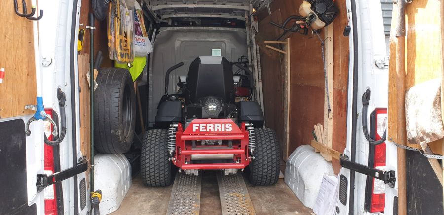 Ferris 400s zero online turn mower